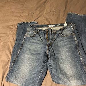 Wrangler Retro relaxed fit jeans in great shape.